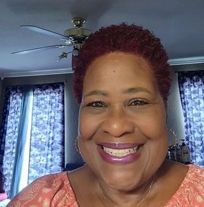 Meet your Posher, Kay